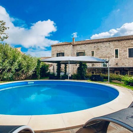 Bed and Breakfast Borgo Antico XIX Sec. Gesturi Екстер'єр фото