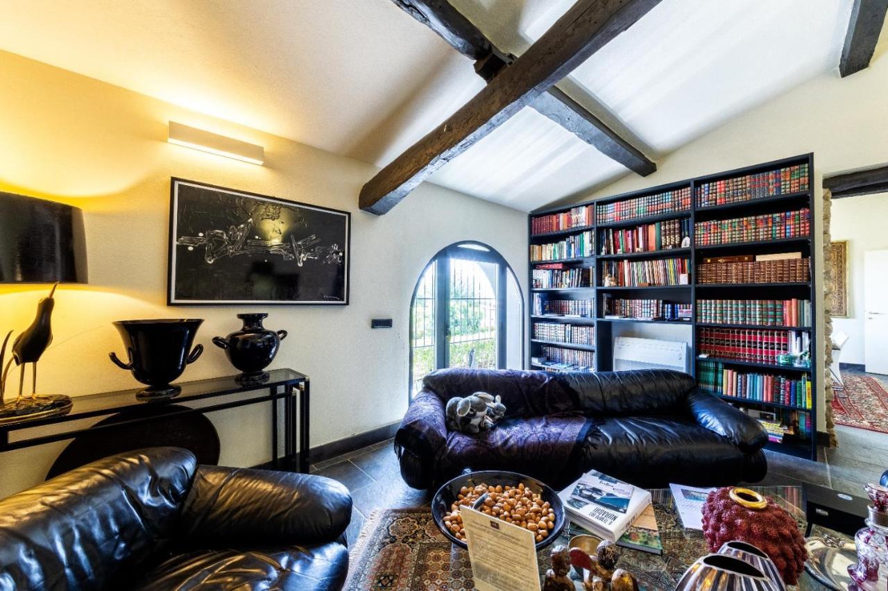 Bed and Breakfast Borgo Antico XIX Sec. Gesturi Екстер'єр фото